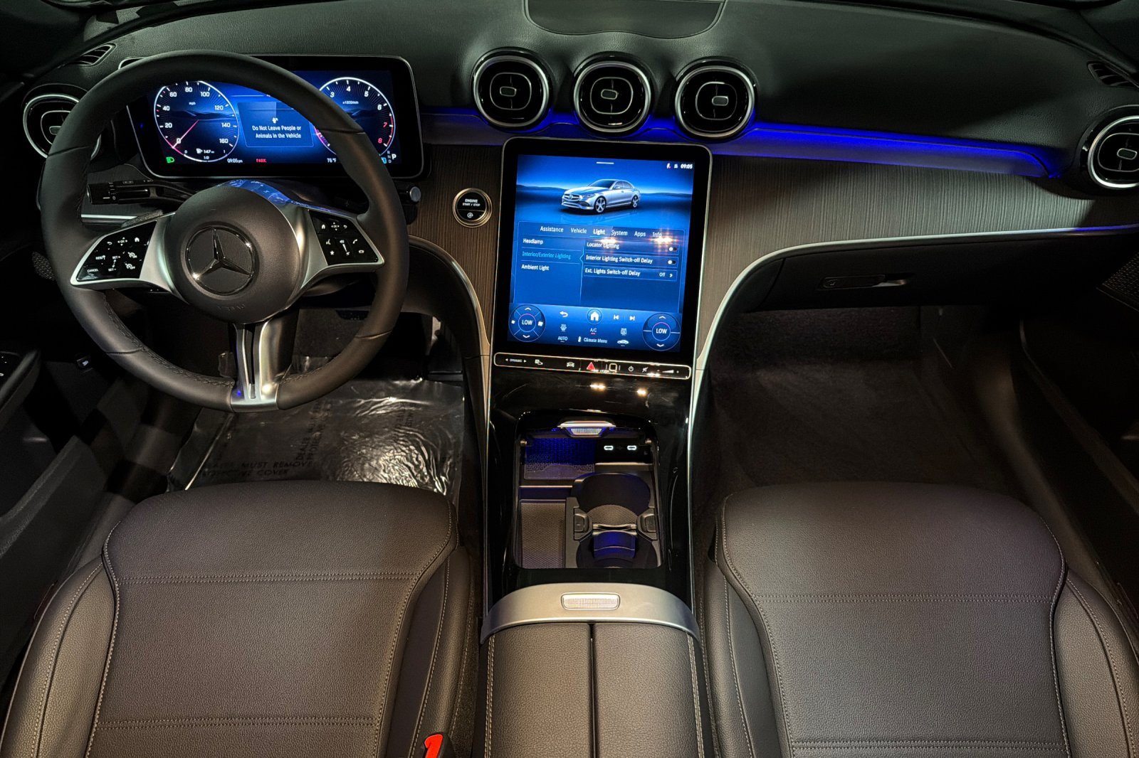 New 2026 Mercedes-Benz C 300 Sedan image 12