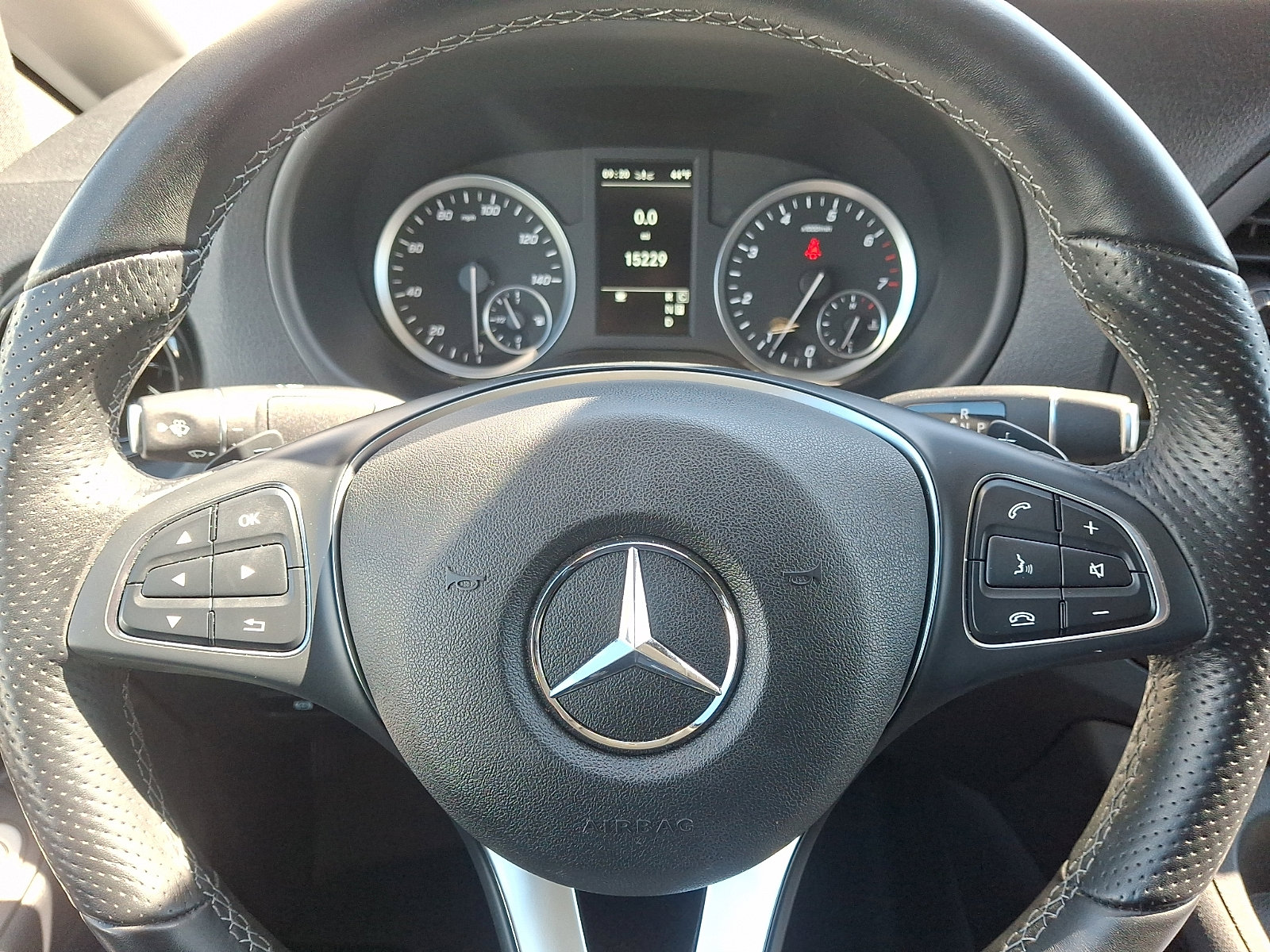 Used 2023 Mercedes-Benz Metris image 21