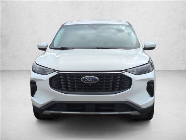 Used 2023 Ford Escape Active w/ Tech Pack #2 AWD/4WD image 2
