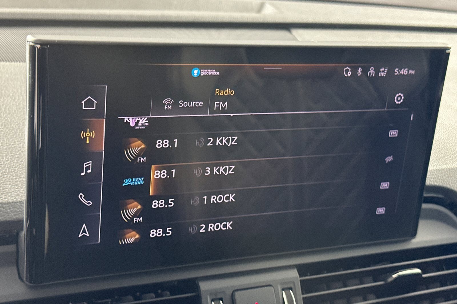 Used 2024 Audi SQ5 Premium Plus w/ Premium Plus Package image 17