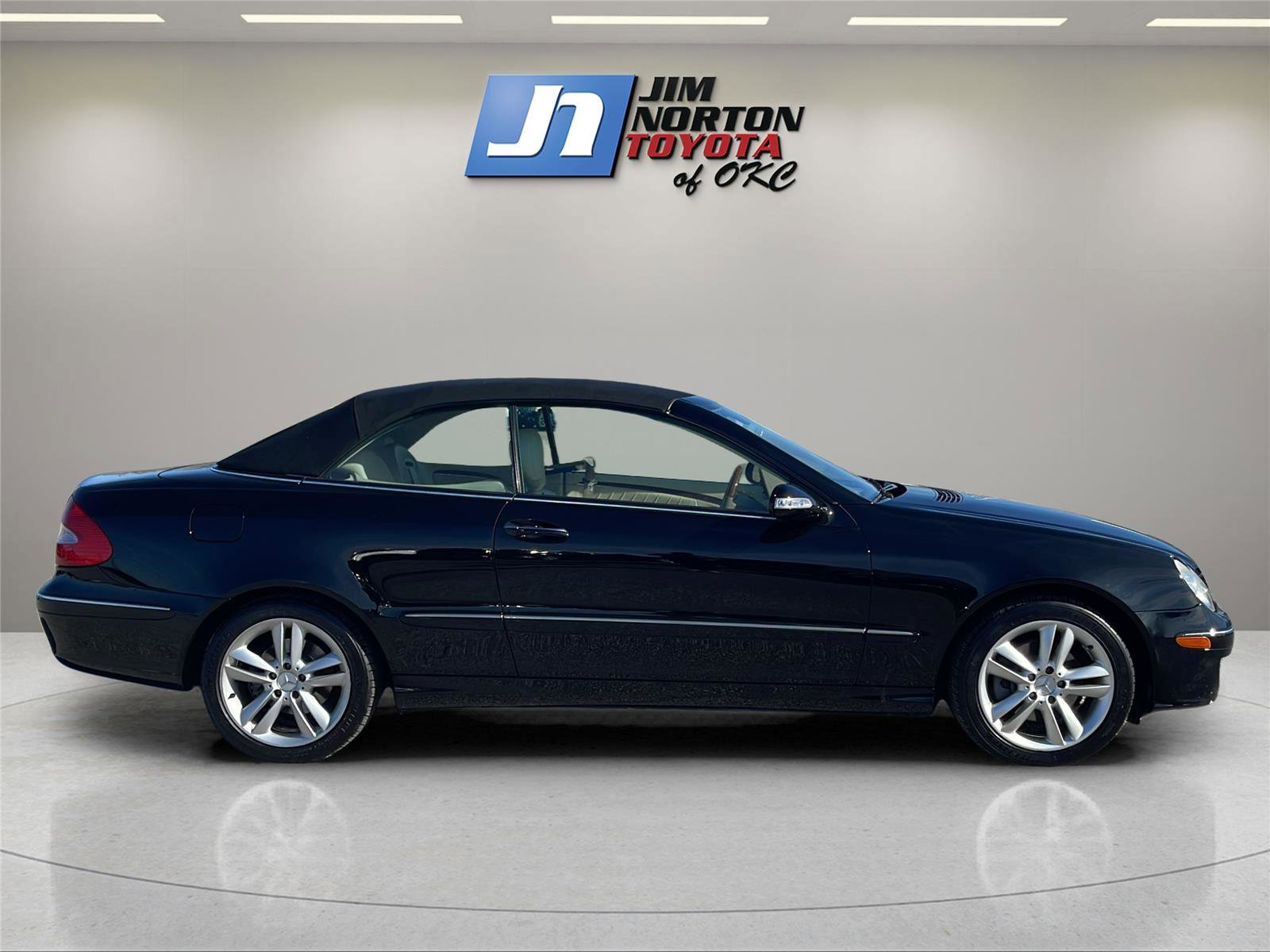 Used 2006 Mercedes-Benz CLK 350 Cabriolet image 4