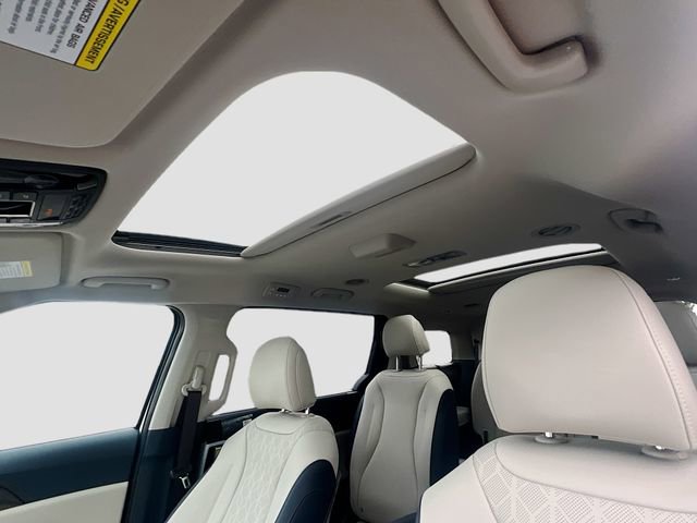 New 2026 Kia Carnival SX w/ SX Dark Edition Package FWD image 22