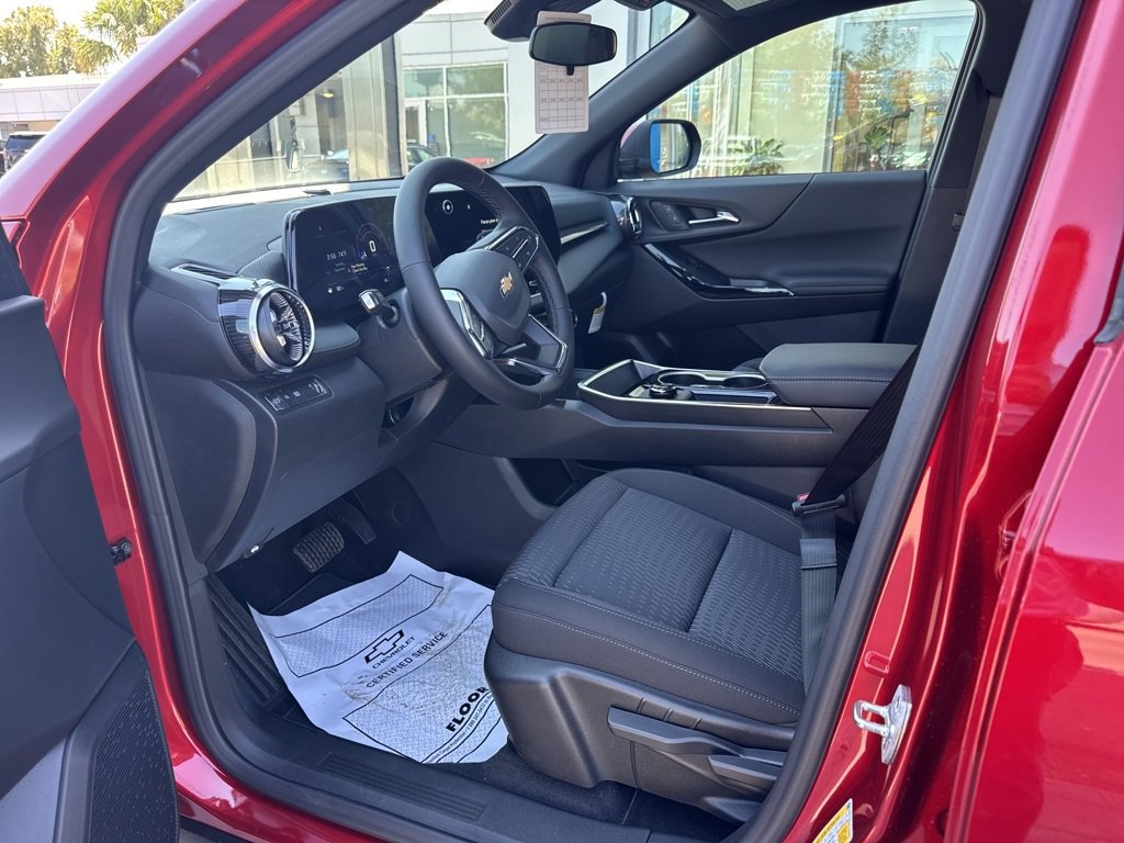 New 2026 Chevrolet Equinox LT image 5