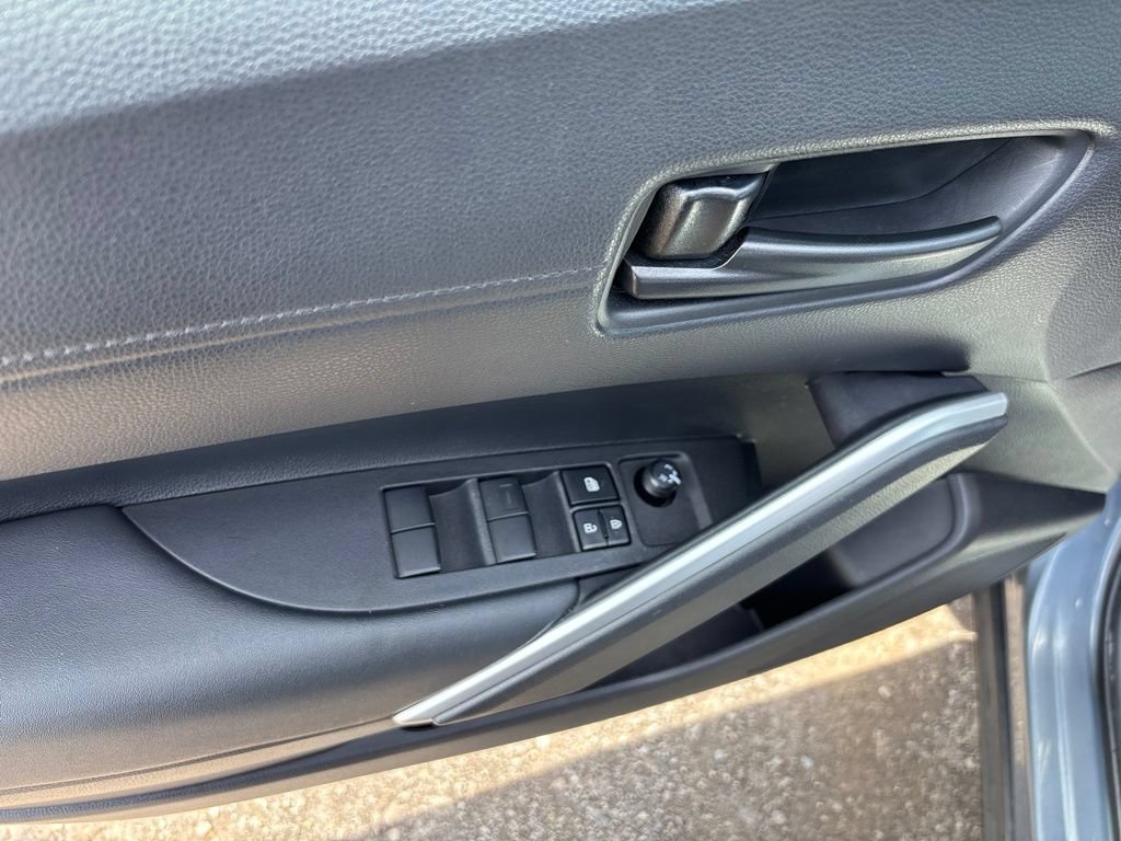 Used 2024 Toyota Corolla Cross AWD Hybrid image 12