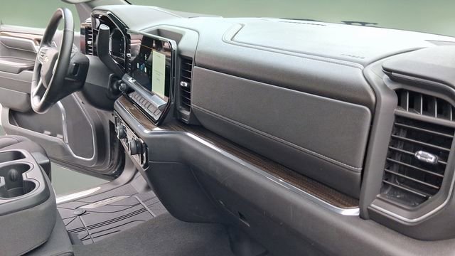 Used 2024 Chevrolet Silverado 1500 LT w/ Protection Package AWD/4WD image 19