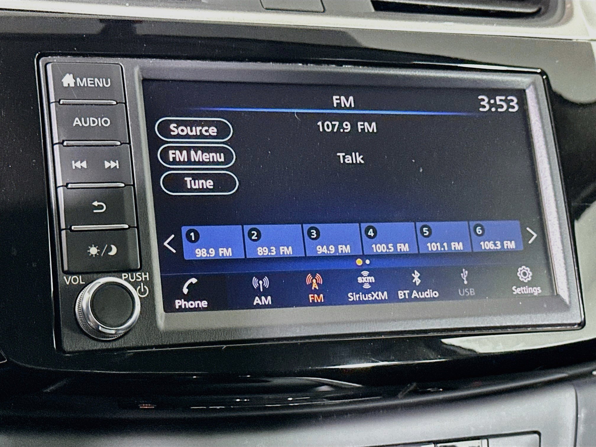 Used 2019 Nissan Sentra SV FWD image 21