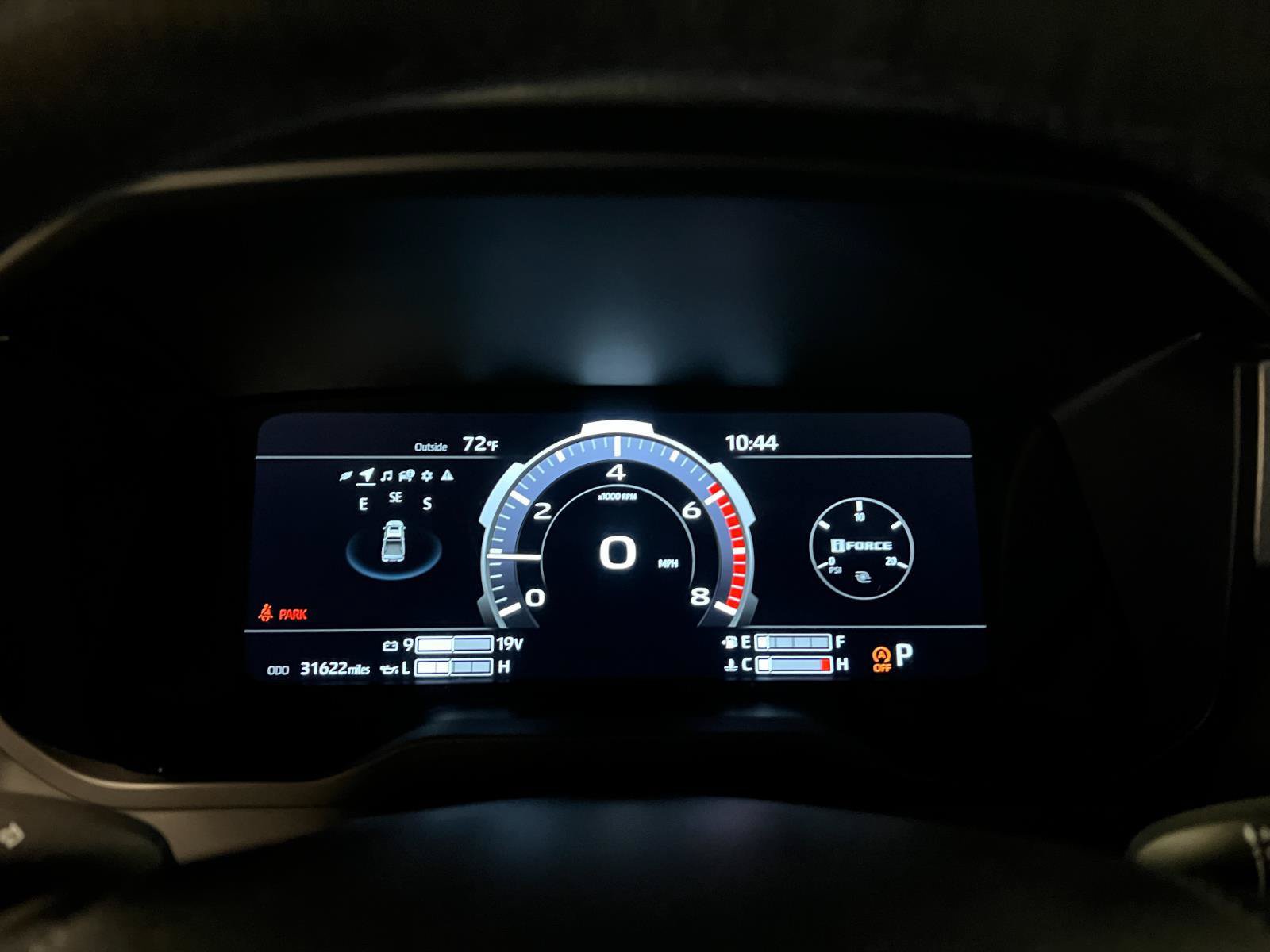 Used 2024 Toyota Tundra Limited AWD/4WD image 12