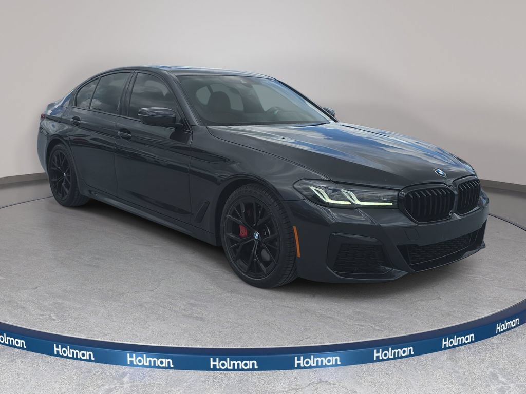 Used 2023 BMW 530i w/ M Sport Package RWD image 3