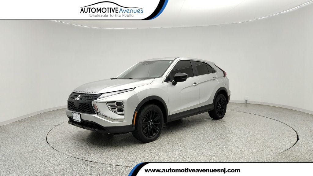 Used 2025 Mitsubishi Eclipse Cross LE AWD/4WD image 1