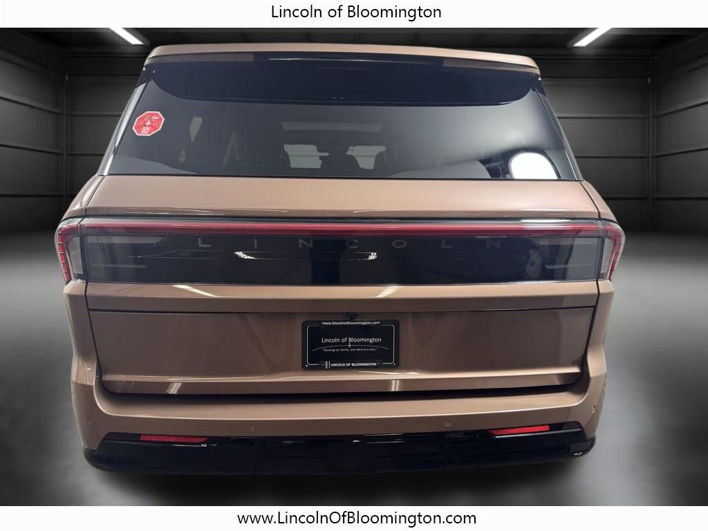 New 2026 Lincoln Navigator L Black Label AWD/4WD image 6