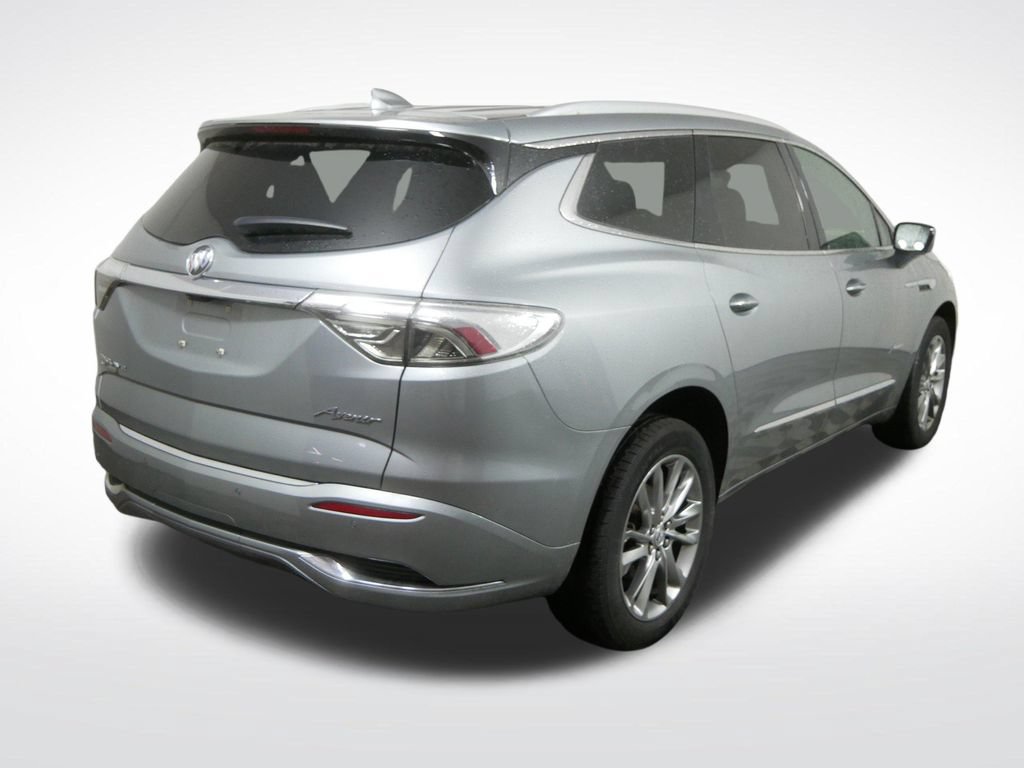 Used 2023 Buick Enclave Avenir w/ Avenir Technology Package AWD/4WD image 3