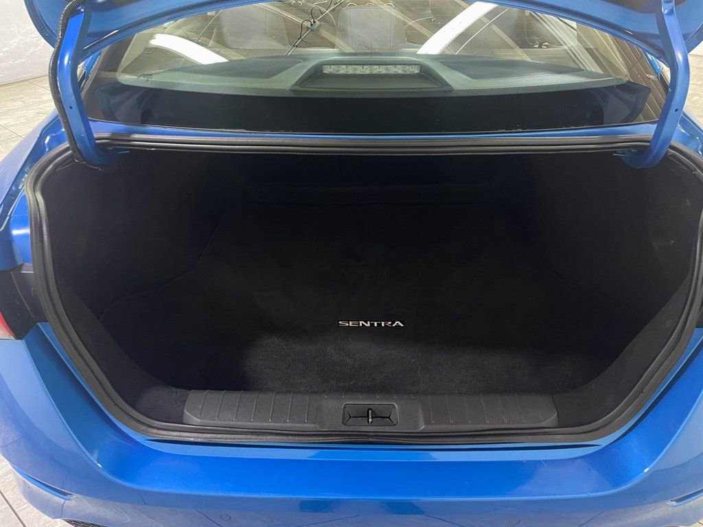 Used 2024 Nissan Sentra SV image 39