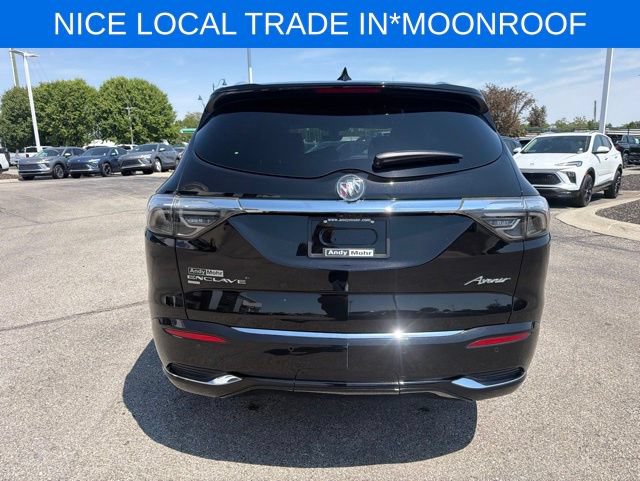 Used 2023 Buick Enclave Avenir AWD/4WD image 9