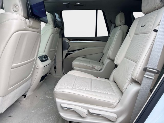New 2026 Cadillac Escalade Platinum Sport w/ LPO, ONYX Package AWD/4WD image 12