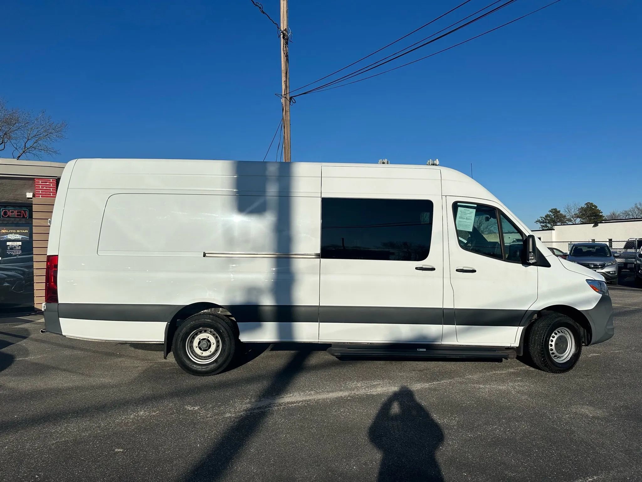 Used 2021 Mercedes-Benz Sprinter 3500 image 2