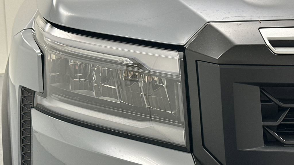 New 2026 Nissan Frontier PRO-4X w/ Pro Premium Package AWD/4WD image 24