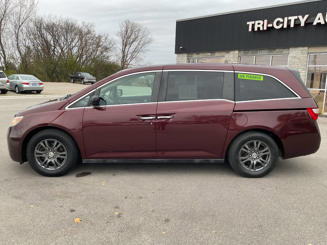 Used 2012 Honda Odyssey EX image 3