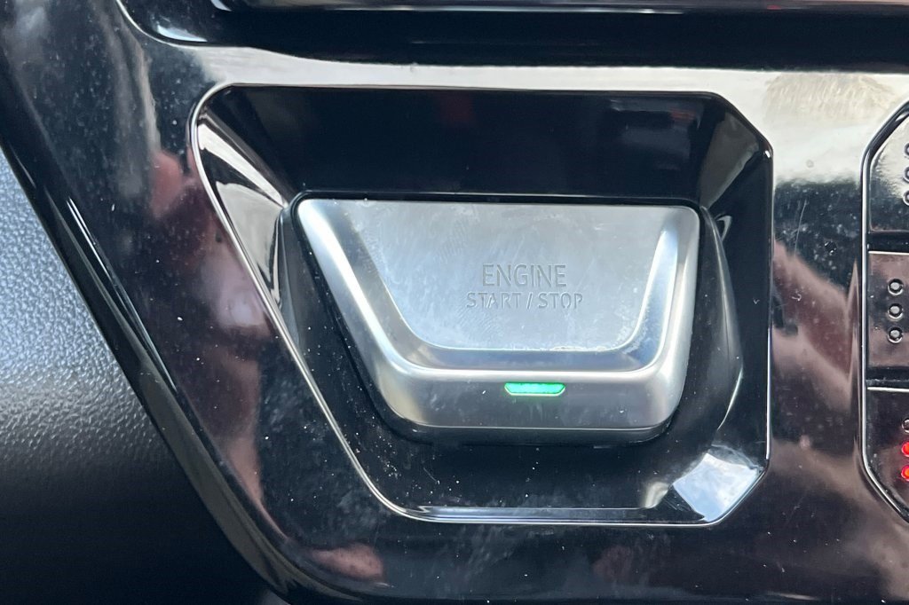 Certified 2022 GMC Sierra 1500 AT4 w/ AT4 Preferred Package image 22