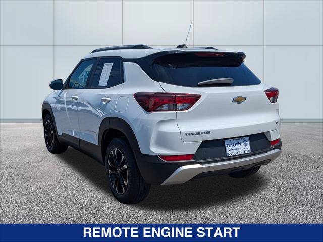 Used 2021 Chevrolet TrailBlazer LT FWD image 3