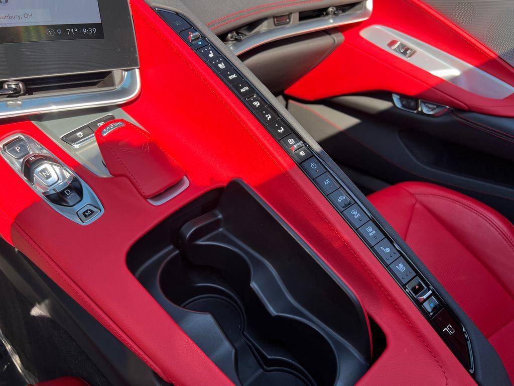Used 2023 Chevrolet Corvette Stingray Preferred Cpe w/ Z51 Performance Package RWD image 19