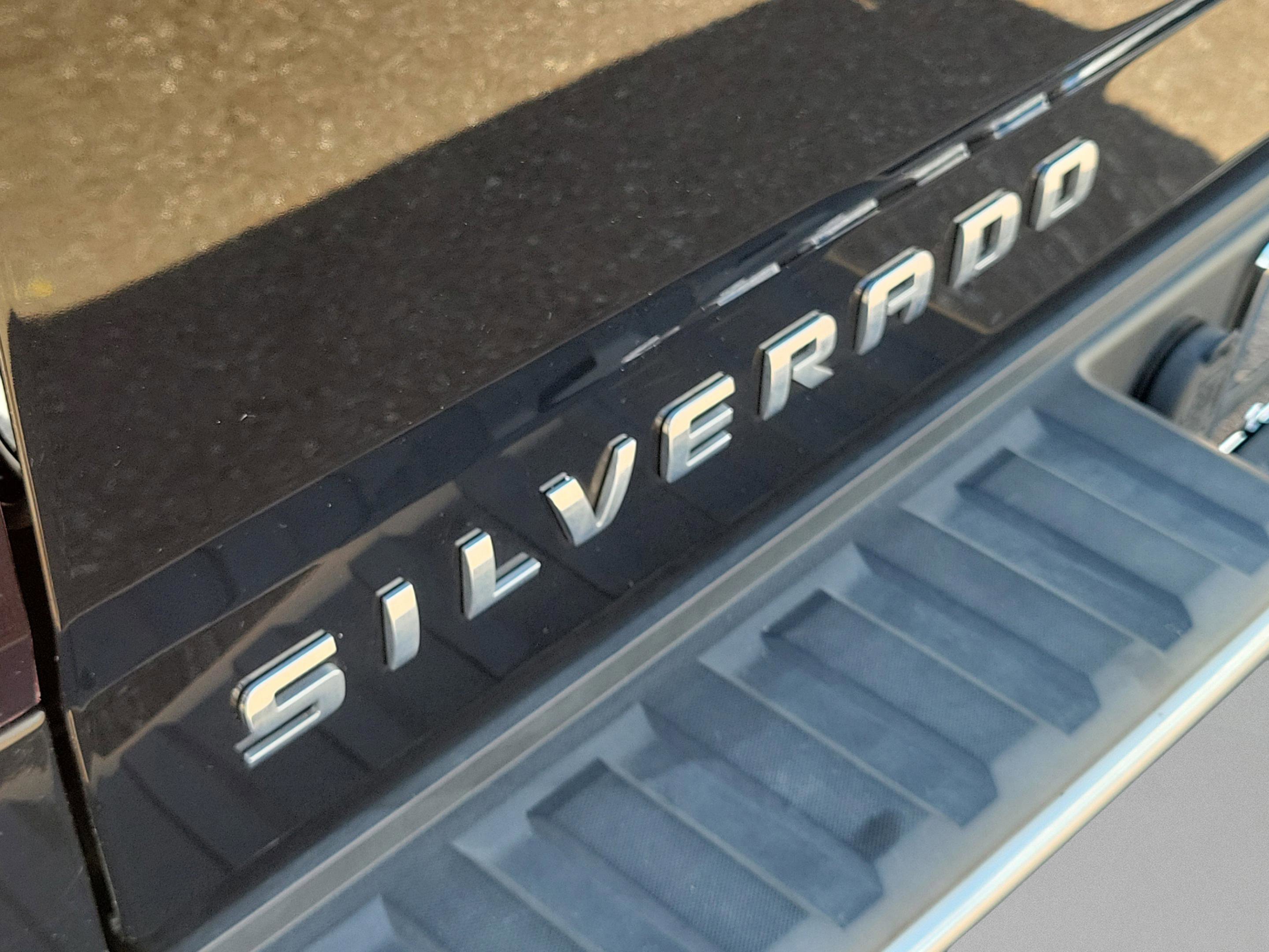 Used 2019 Chevrolet Silverado 1500 LT image 6