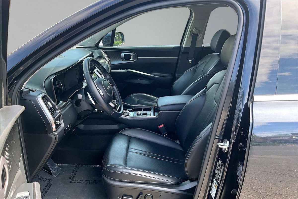 Used 2022 Kia Sorento S AWD/4WD image 10