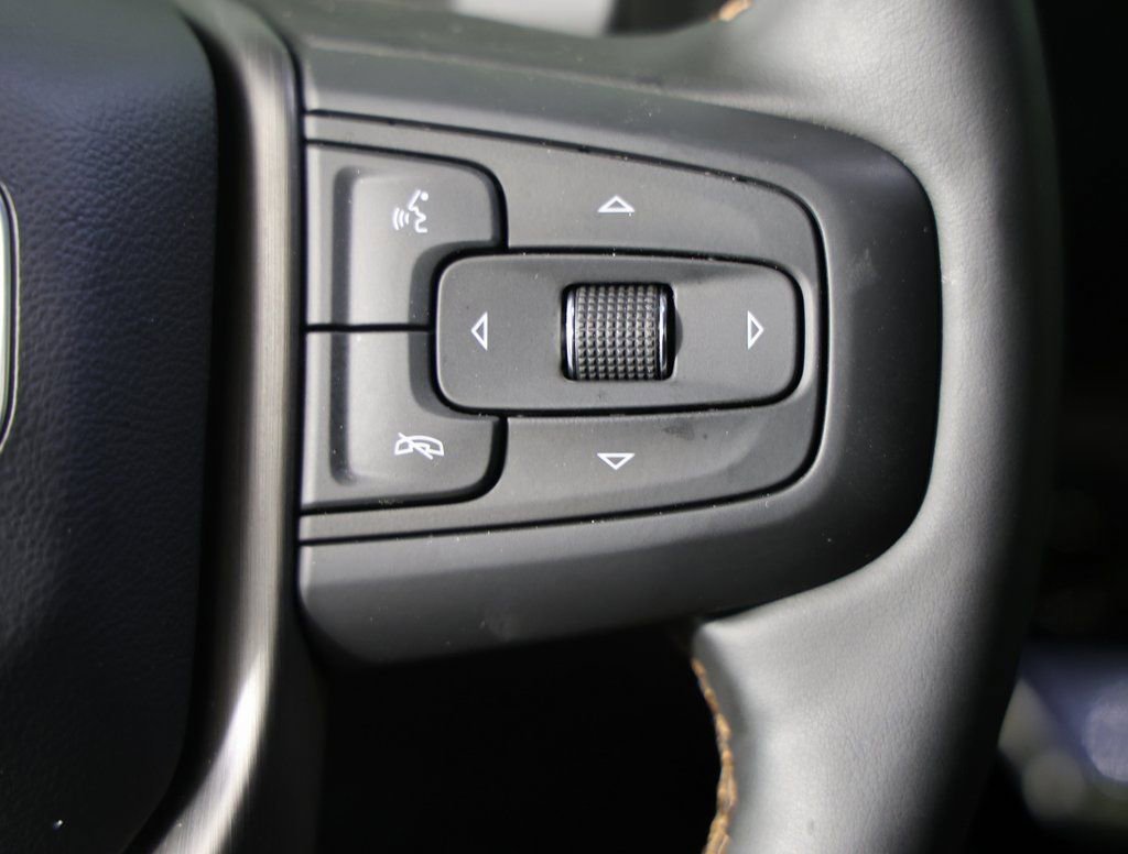 Certified 2025 GMC Sierra 1500 AT4 w/ AT4 Premium Package image 8