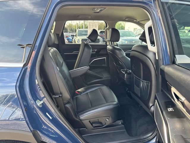 Certified 2023 Kia Telluride S image 11