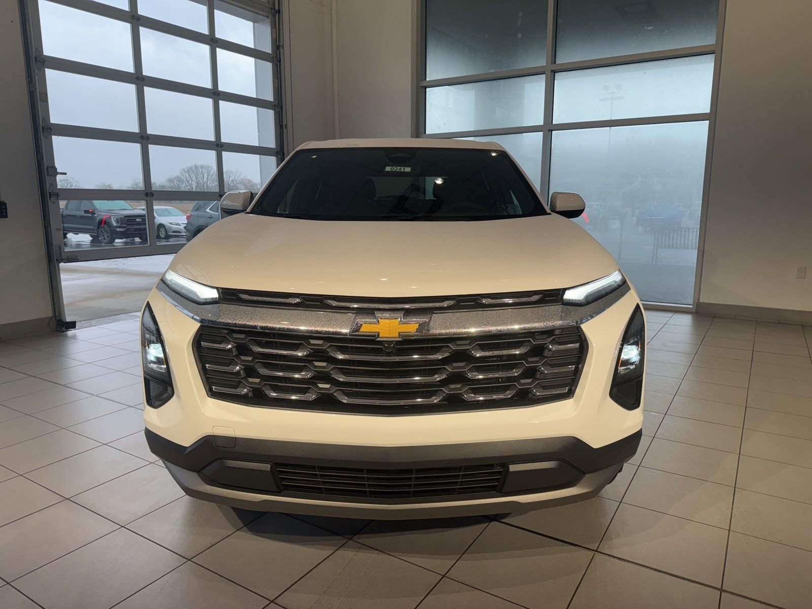 New 2026 Chevrolet Equinox LT image 2