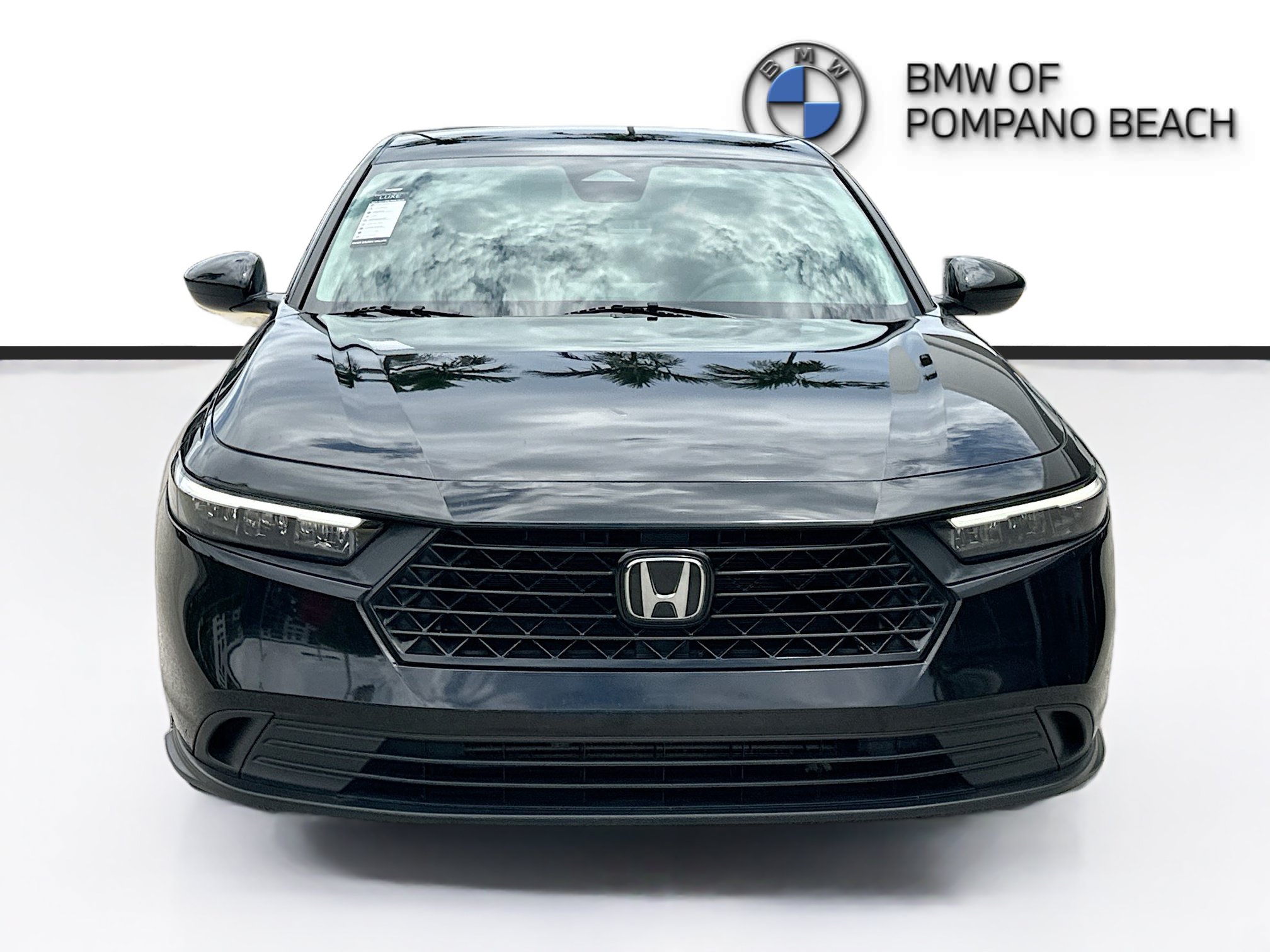 Used 2023 Honda Accord LX image 2