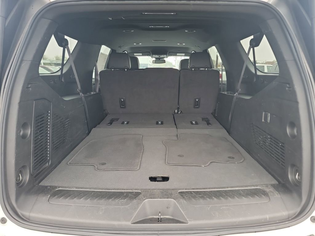 Used 2024 GMC Yukon XL SLT image 17