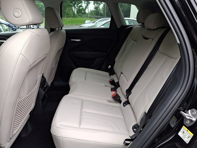 New 2026 Audi Q3 quattro 2.0T AWD/4WD image 5