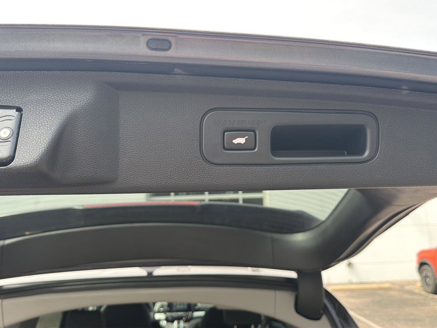 Used 2023 Honda Odyssey EX-L image 11