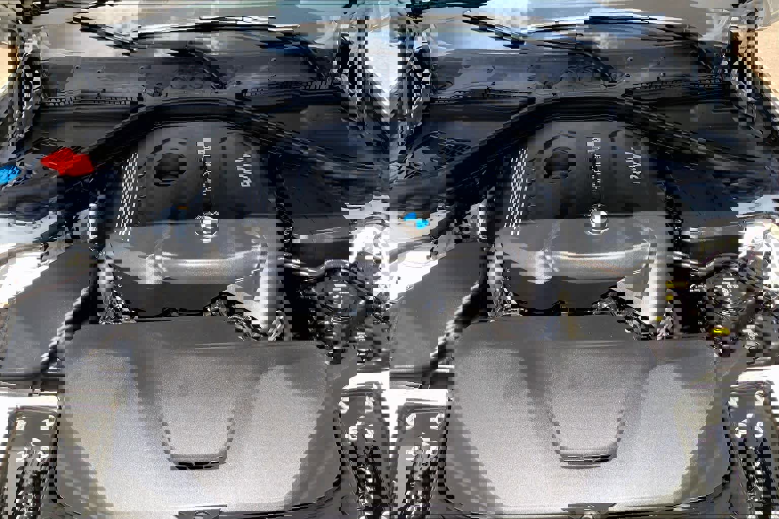 Used 2018 BMW 330i Sedan image 31