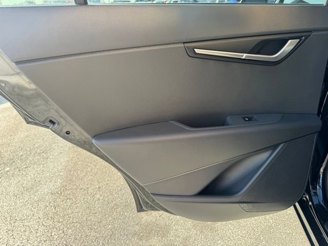 Used 2025 Kia Niro LX FWD image 38