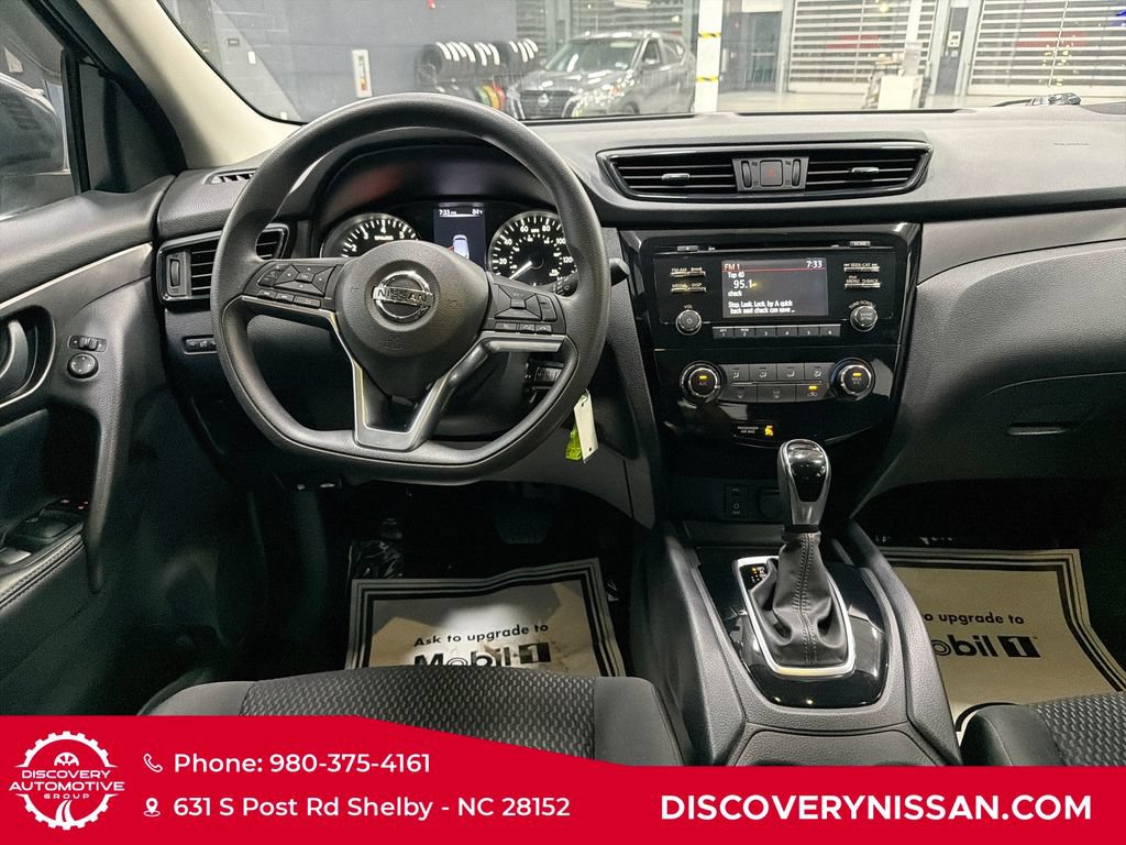 Certified 2017 Nissan Rogue Sport S w/ S Appearance Package FWD image 31