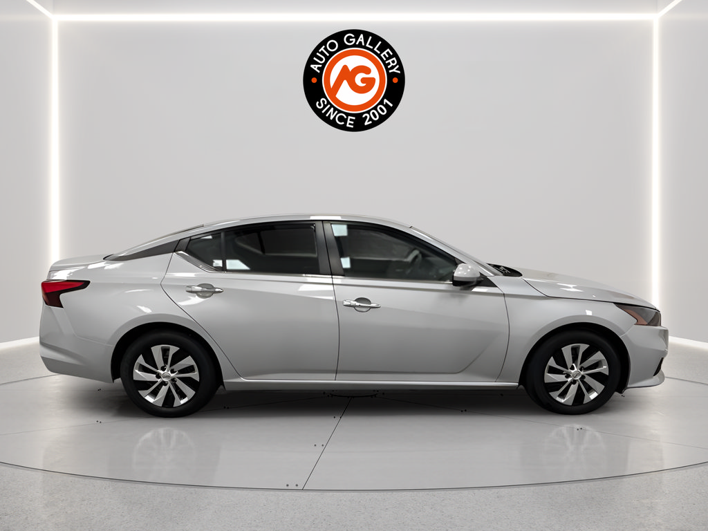 Used 2022 Nissan Altima 2.5 S FWD image 9
