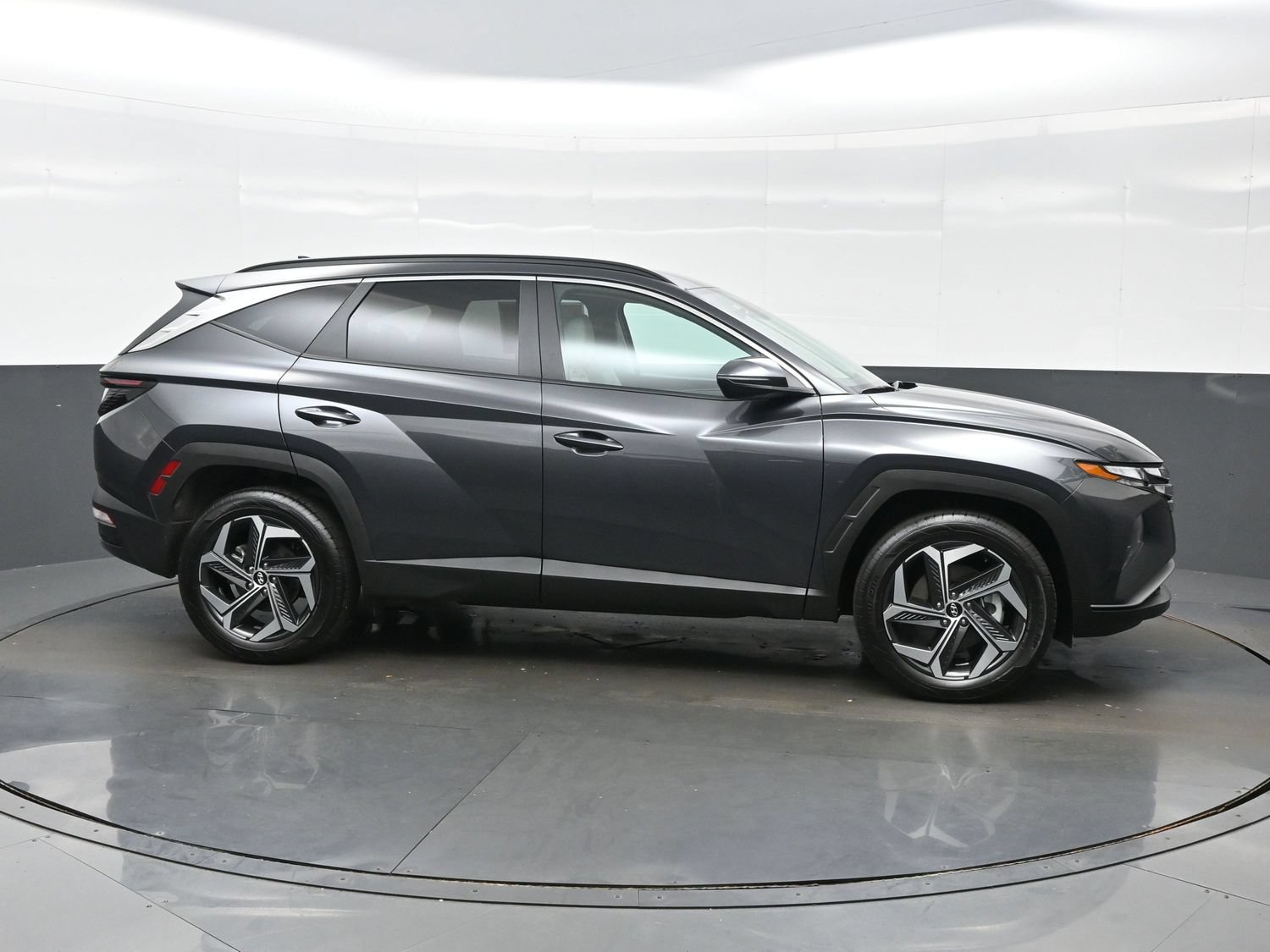 Certified 2024 Hyundai Tucson SEL w/ Convenience Package AWD/4WD image 7