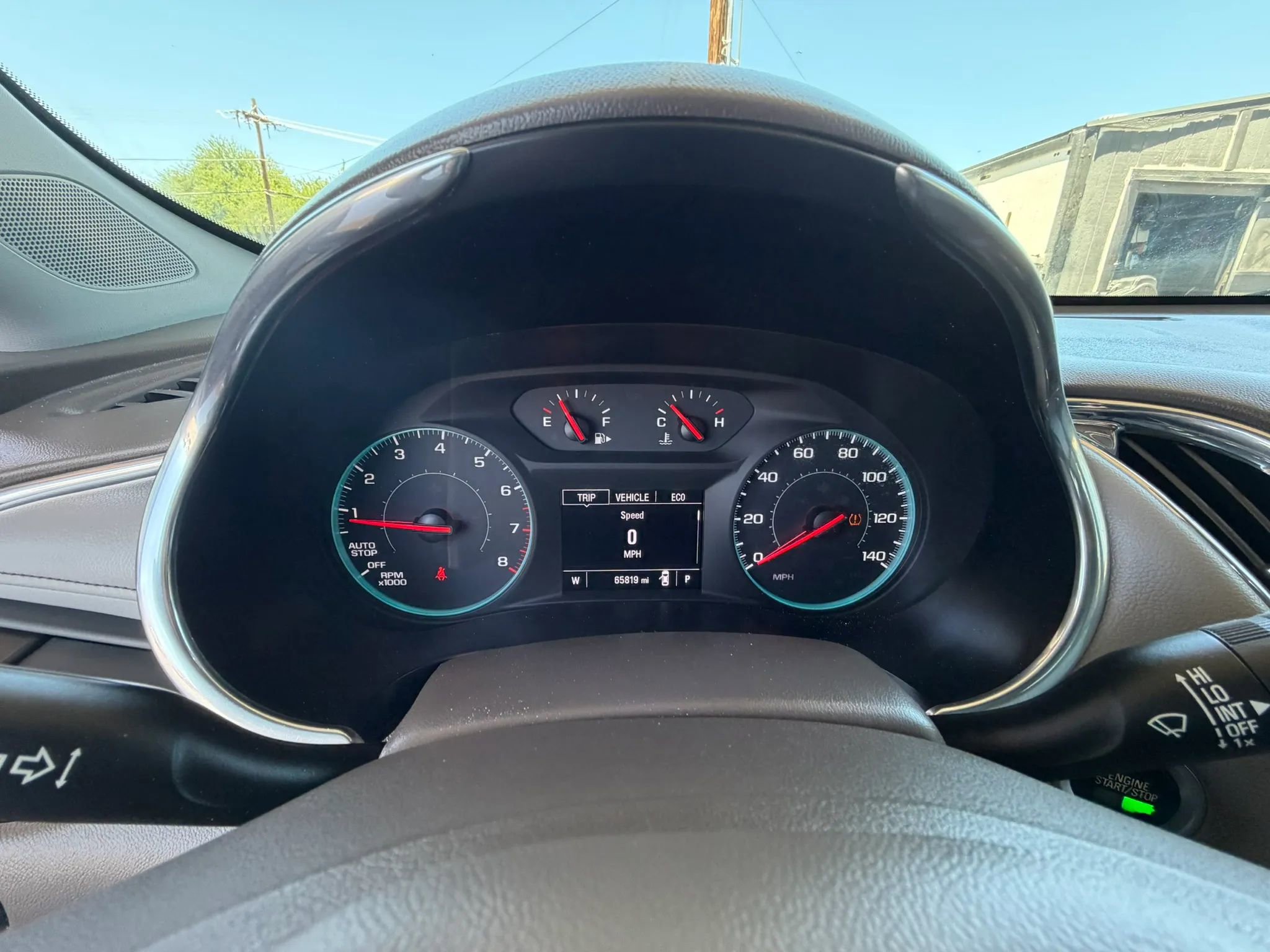 Used 2019 Chevrolet Malibu LT w/ Leather Package FWD image 33