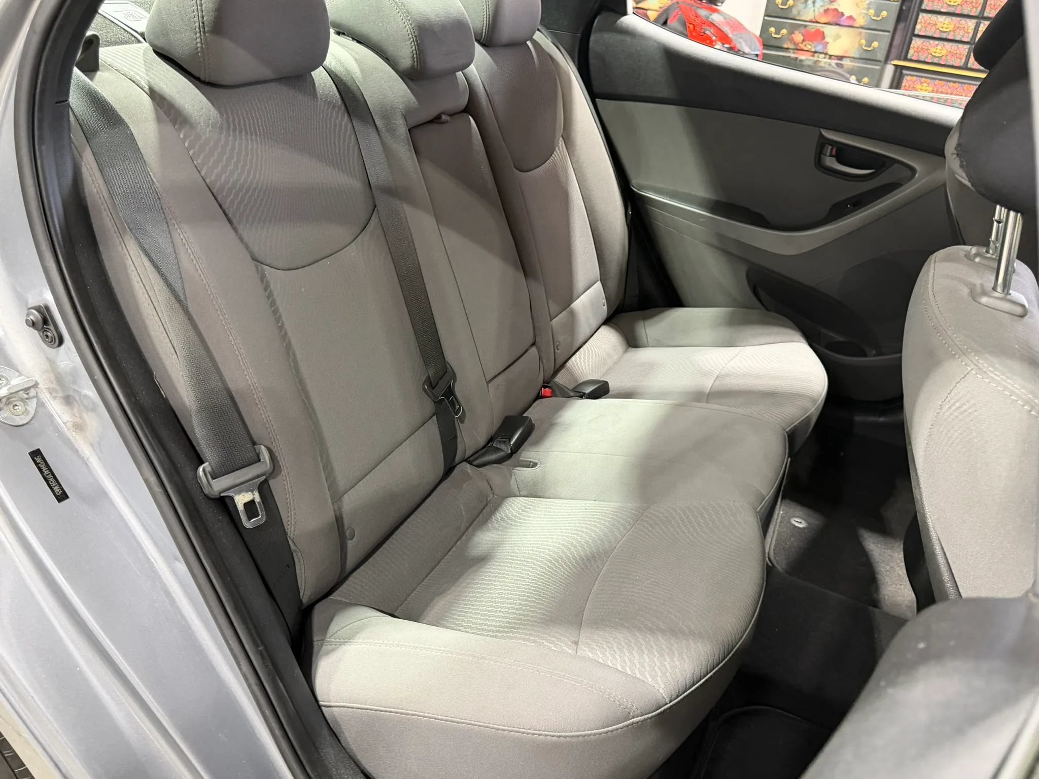 Used 2015 Hyundai Elantra SE FWD image 14