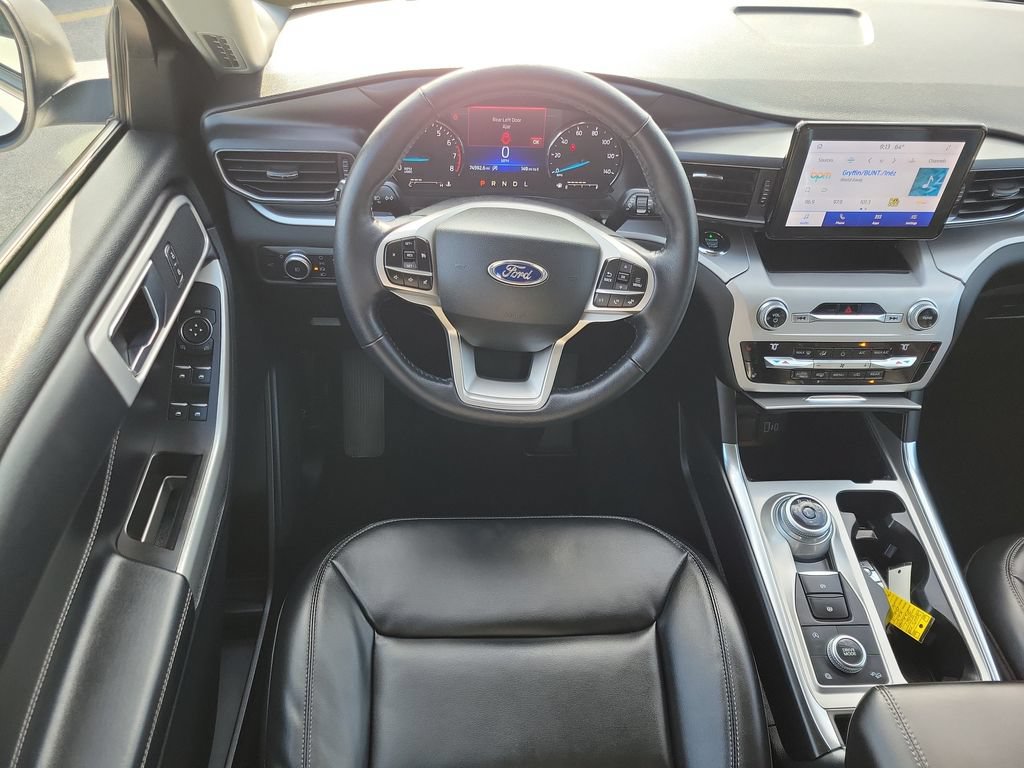 Certified 2021 Ford Explorer XLT w/ Equipment Group 202A AWD/4WD image 15