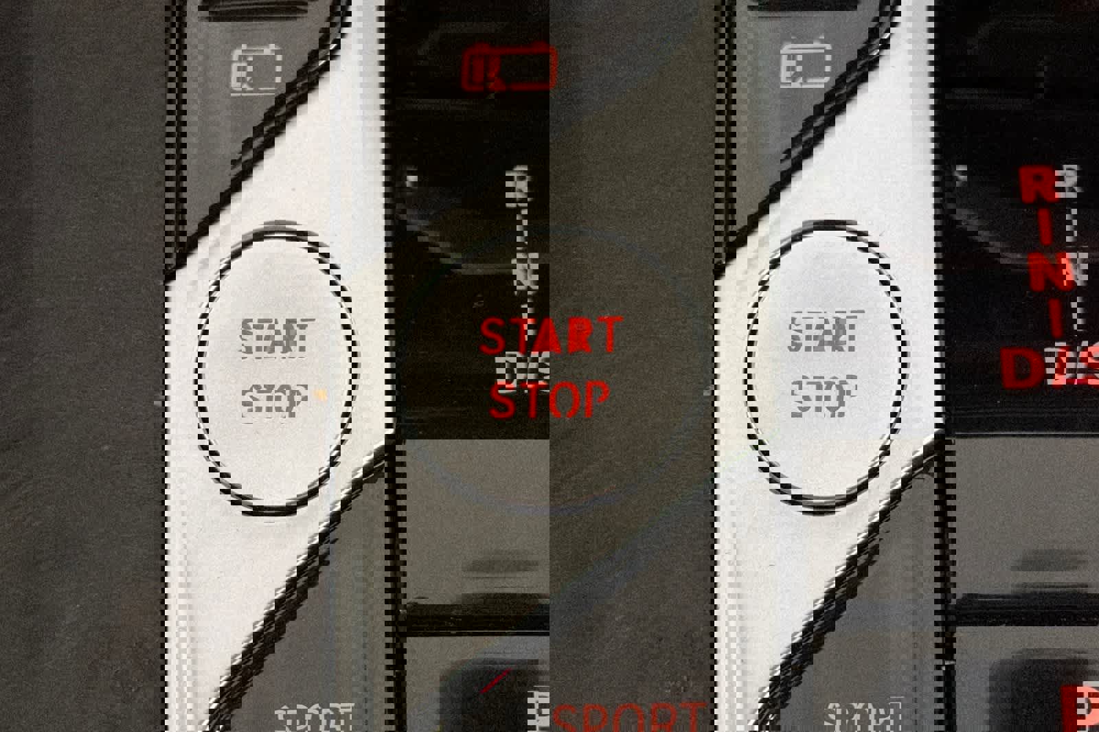 Used 2024 BMW X5 xDrive50e image 23