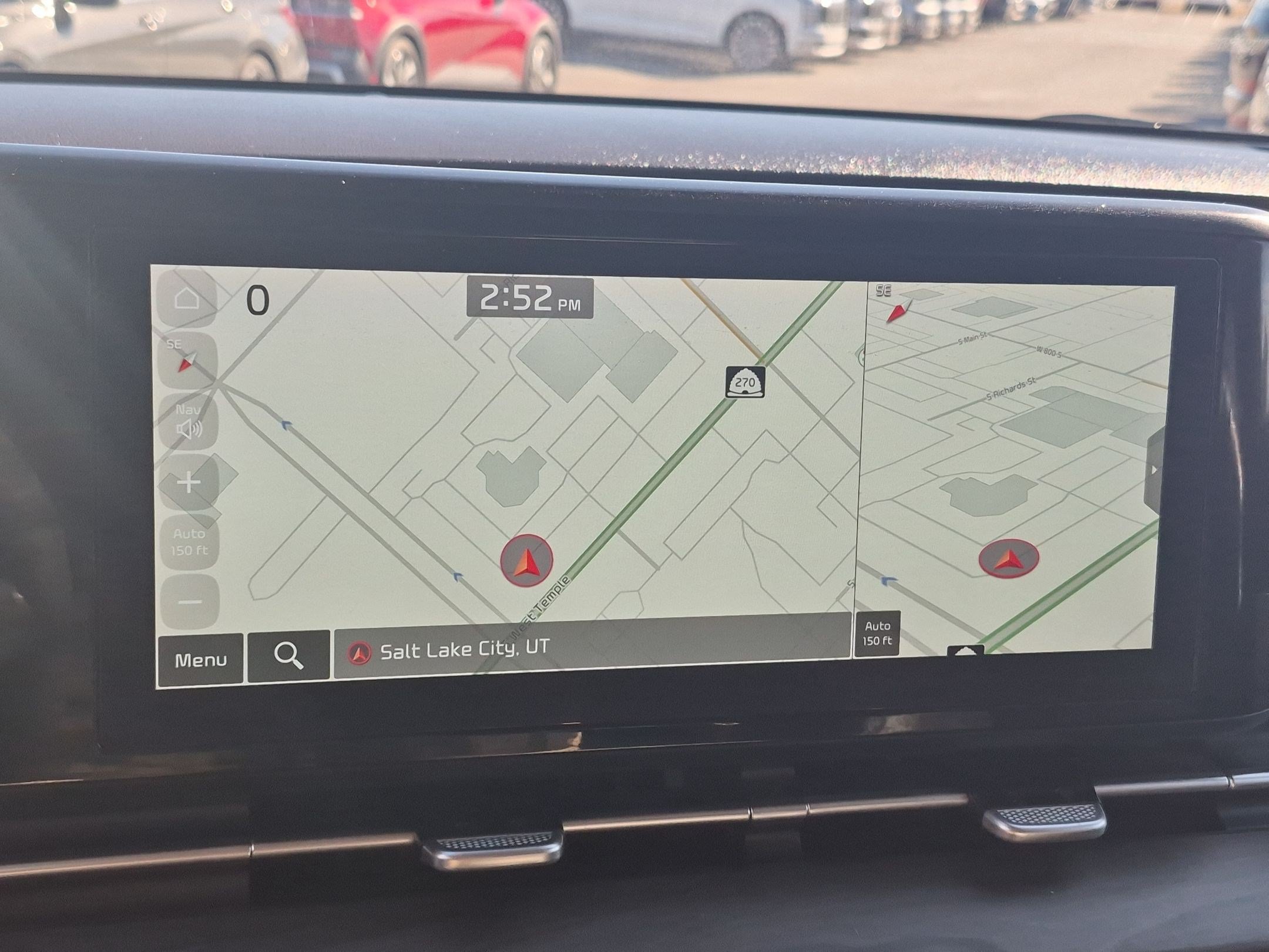 Used 2024 Kia Carnival EX FWD image 22