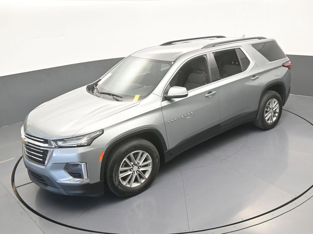 Used 2023 Chevrolet Traverse LT image 43