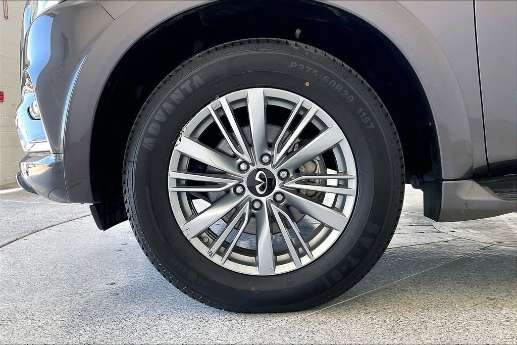 Used 2024 INFINITI QX80 Luxe image 11