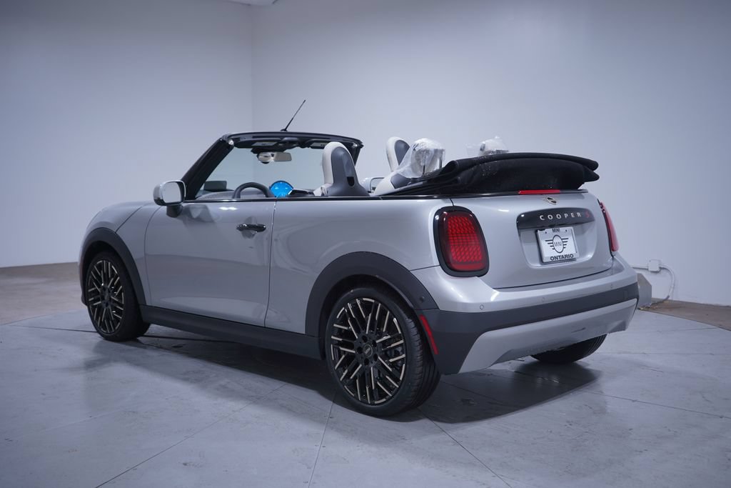 Used 2026 MINI Cooper S FWD image 2