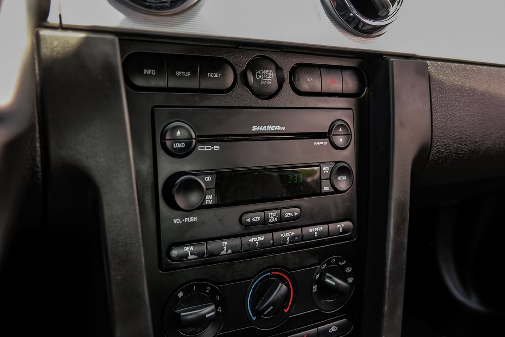 Used 2007 Ford Mustang GT Premium RWD image 17