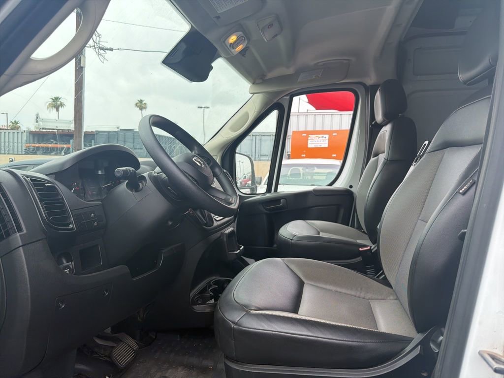 Used 2023 RAM ProMaster 2500 FWD image 6