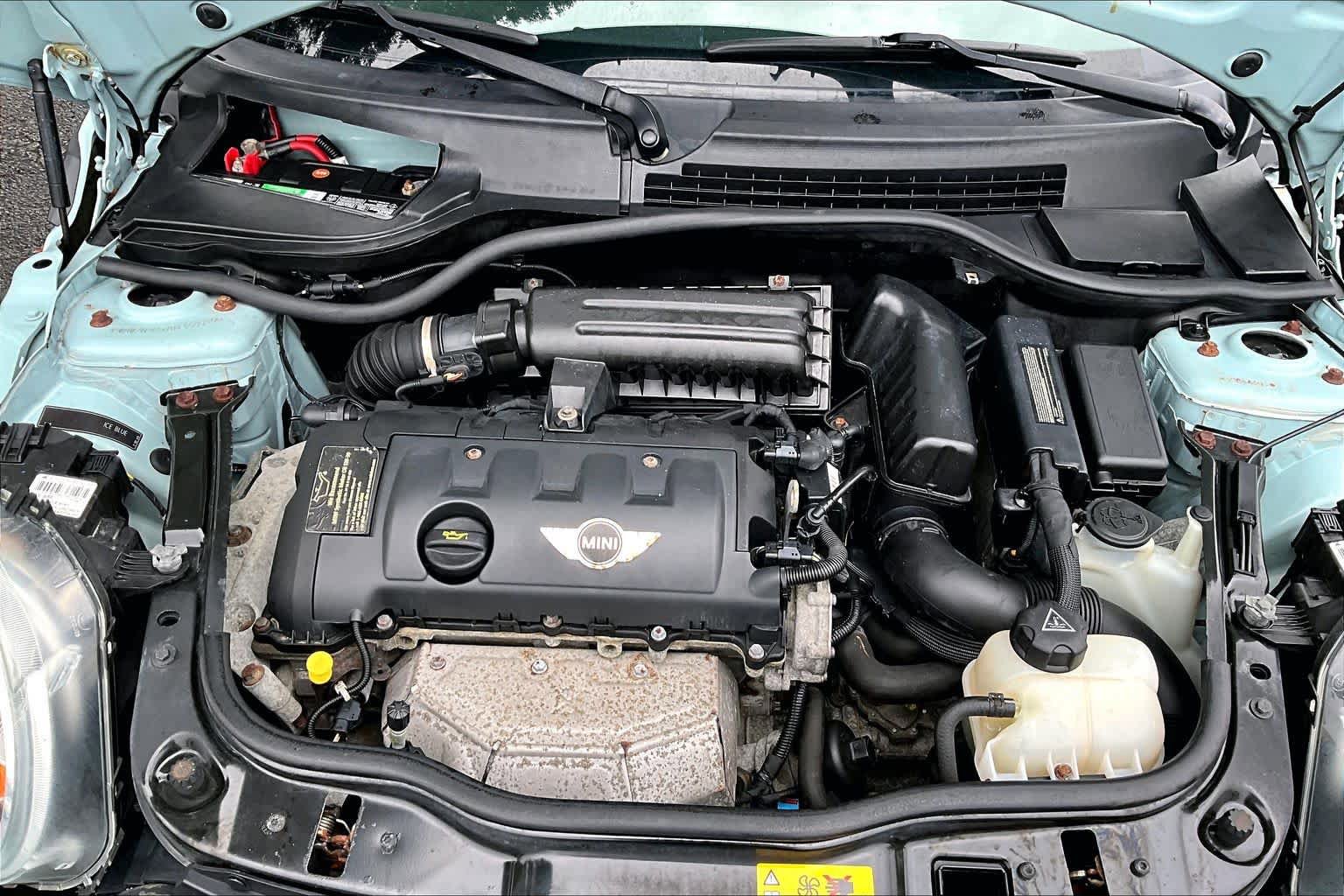 Used 2011 MINI Cooper Convertible FWD image 29