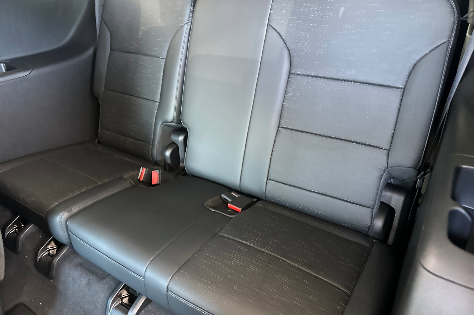 New 2025 Buick Enclave Sport Touring image 14